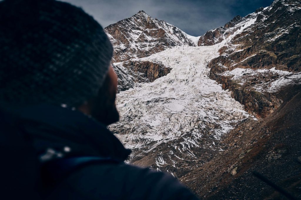 Eterno, il breve film girato ai piedi della parete sud del Monte Rosa