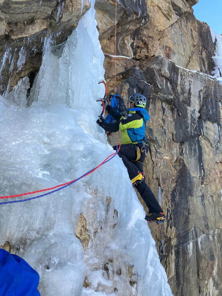Le difficoltà aumentano. Foto Marco Farina