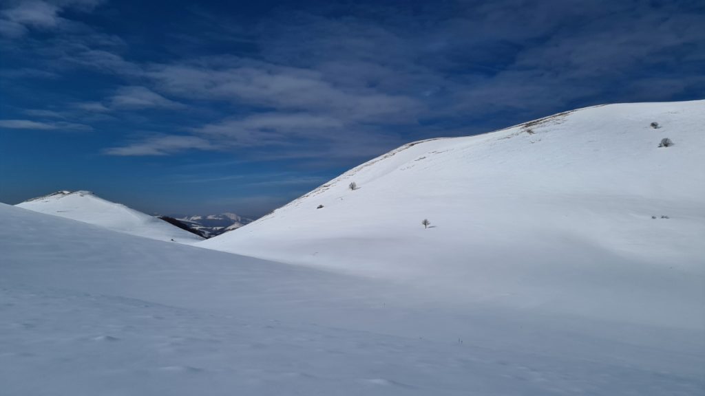 Monte Serra dalla Forca dei Pantani, foto SA
