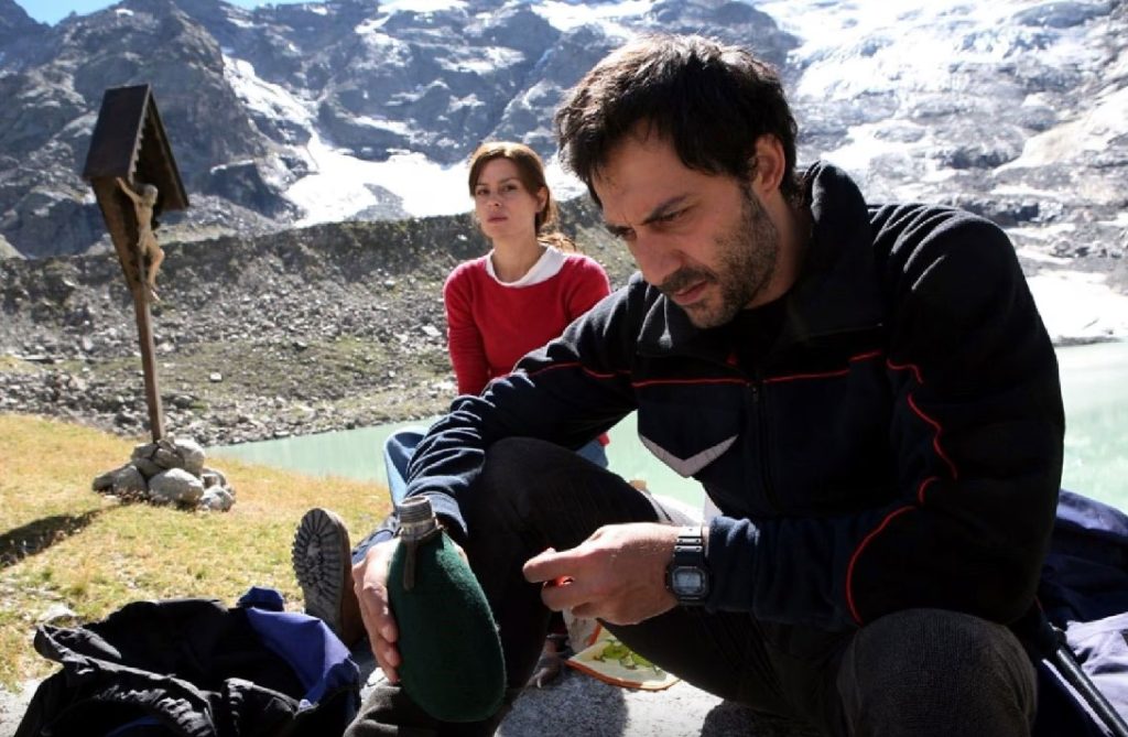 Claudia Pandolfi e Filippo Timi in una scena del film