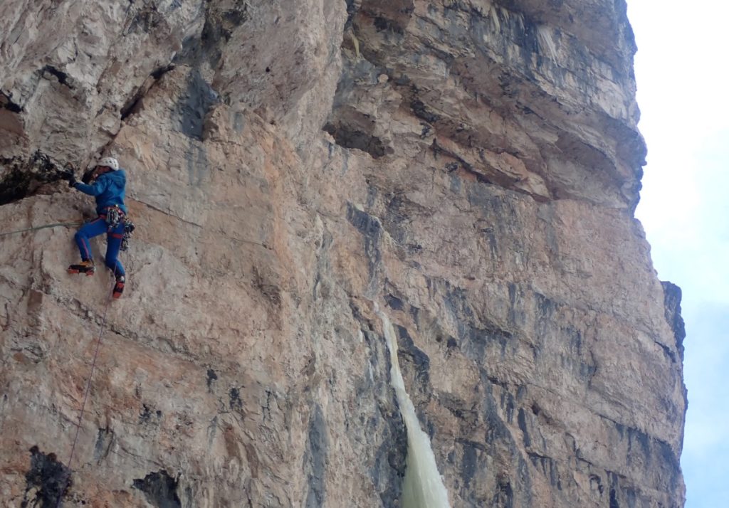 Rolando Varesco sul primo tiro della via