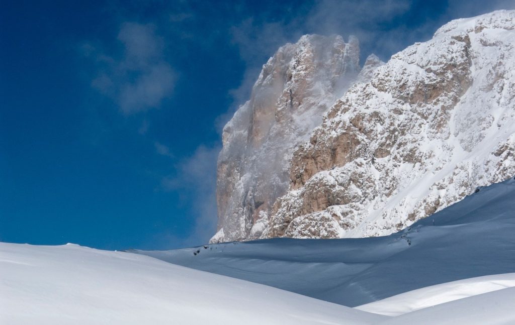 Scorcio magico sul Cimon della Pala. Foto Cesare Re