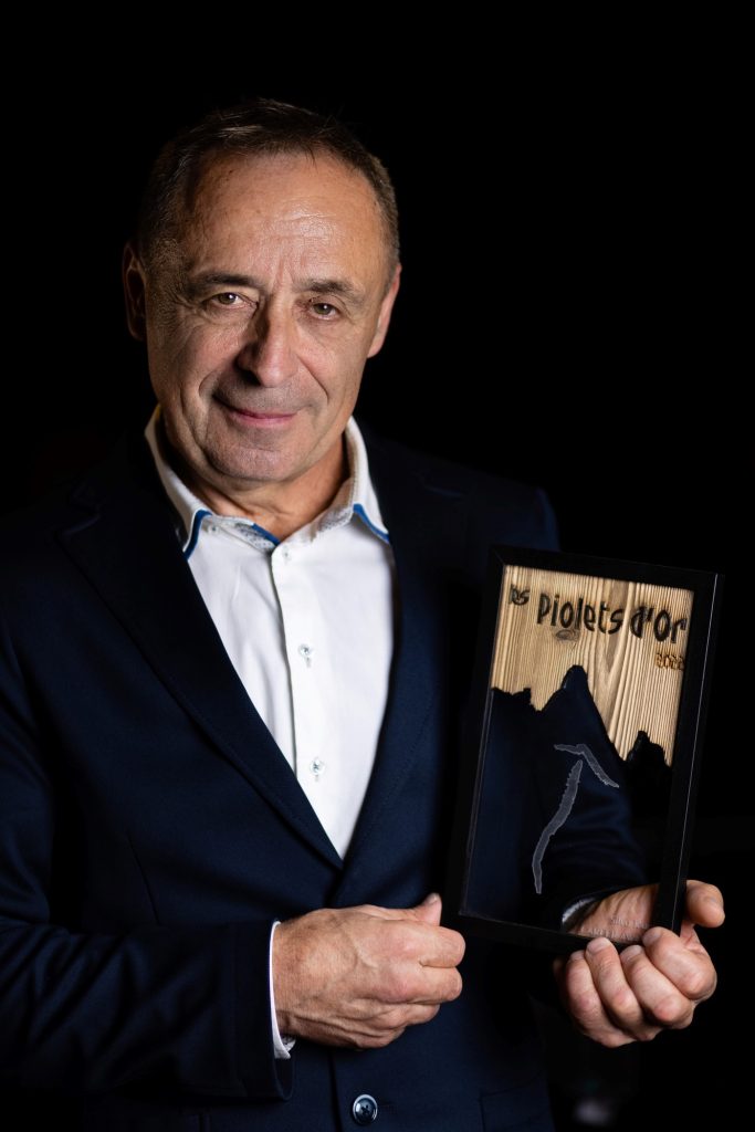 Silvo Karo, Piolet d