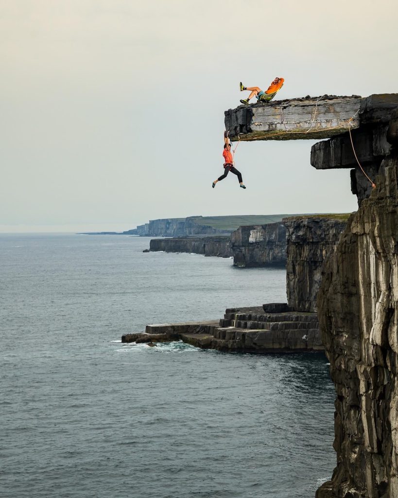 Sulle scogliere delle isole 