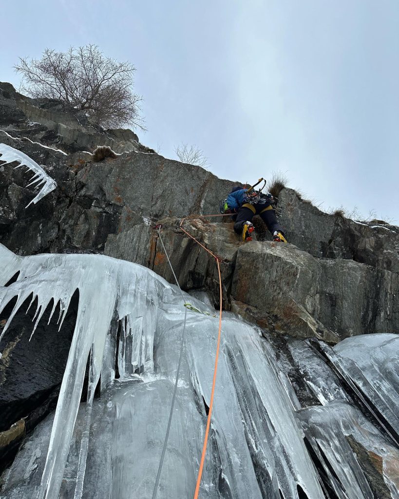Un momento della salita. Foto Francois Cazzanelli