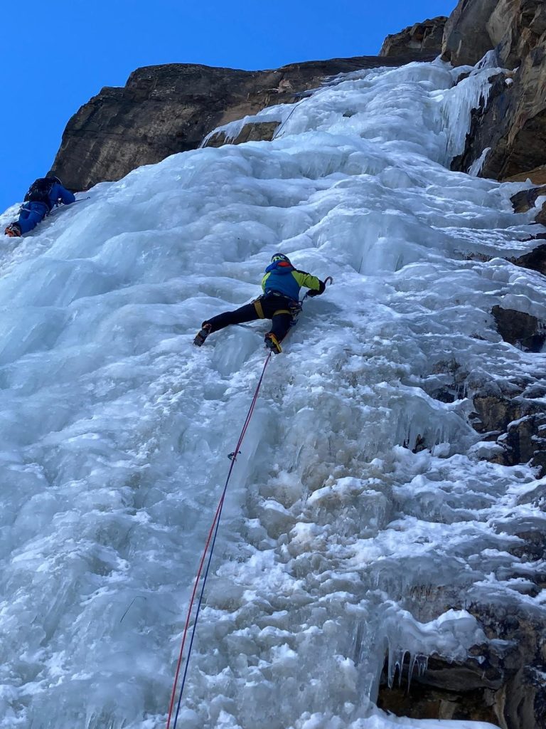 Una bella cascata per iniziare. Foto Marco Farina
