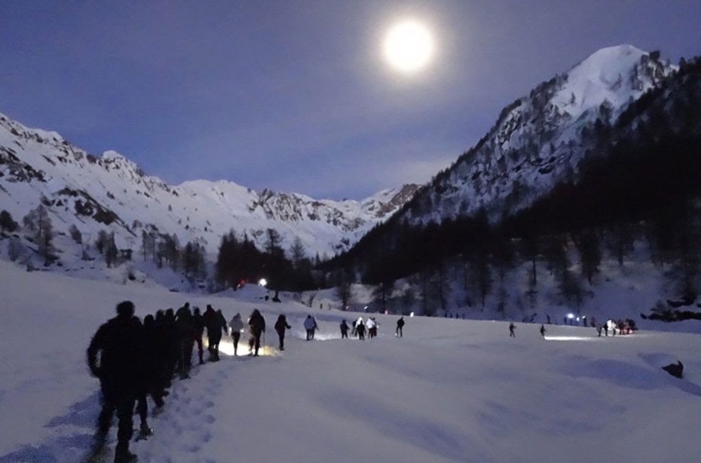 Di notte in Val Biandino. Foto Rifugio Terravecchia