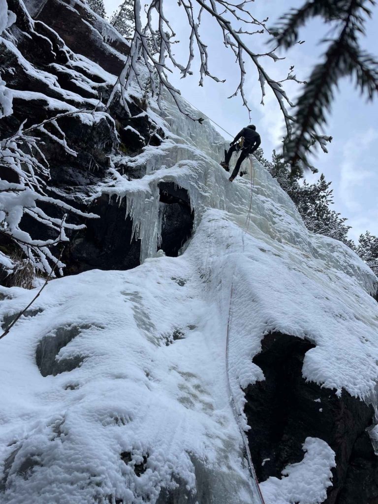 Come cambia il ghiaccio con temperature mutevoli. Foto Michele Comi