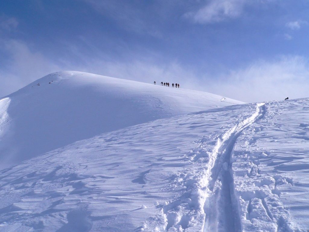 Belle salite di skialp in campo aperto