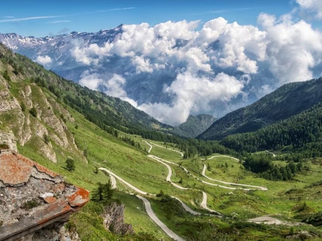 Il Colle delle Finestre. Foto Marco Cicchelli