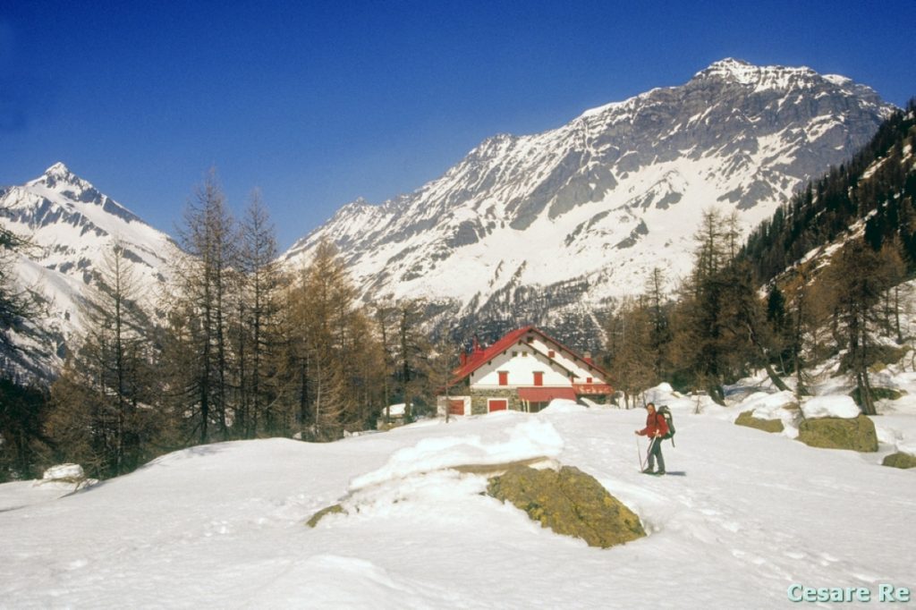 Il Rifugio Gerli Porro. Foto Cesare Re