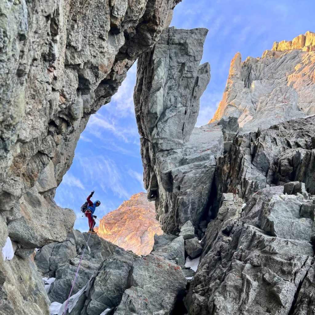 Il masso incastrato all