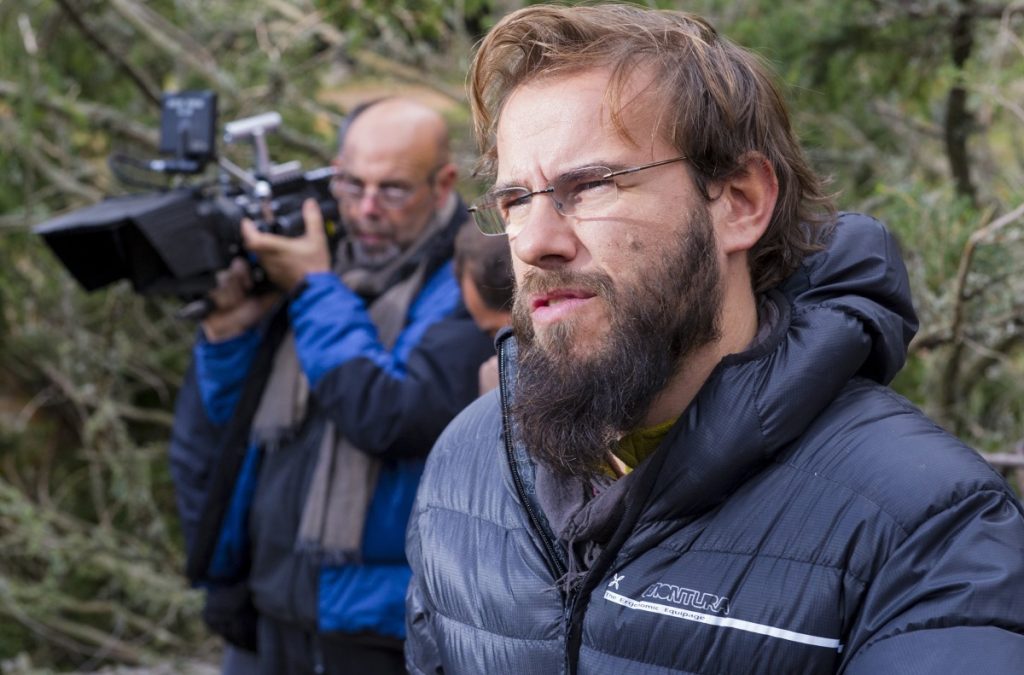 Il regista Andrea Segre sul set di La prima neve. Foto Simone Falso