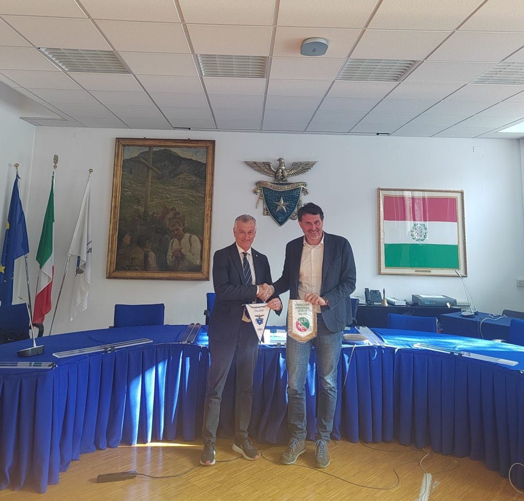 Montani e Battistella dopo la firma del protocollo d