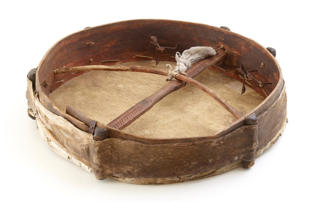 Un tamburo sciamanico della Fondazione Poggianella