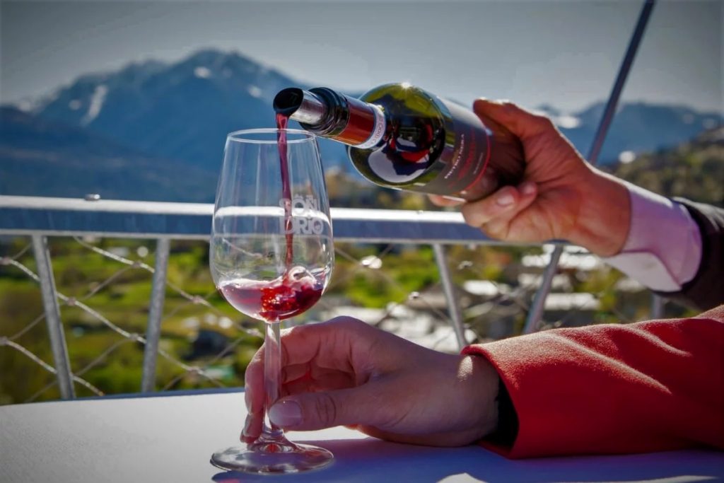 Anche i pregiati vini valtellinesi saranno protagonisti a Sondrio ti prende per la gola