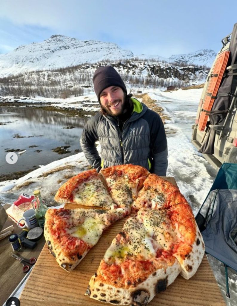 Barone con la pizza inaspettata @YariGhidone IG