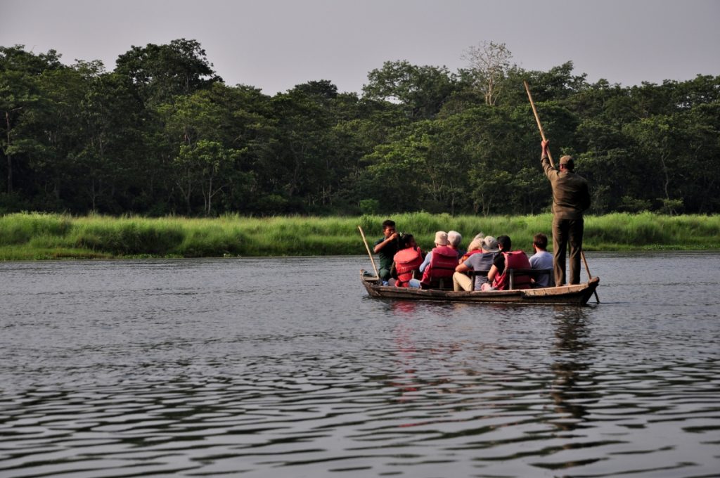Chitwan, navigazione. Foto Steano Ardito