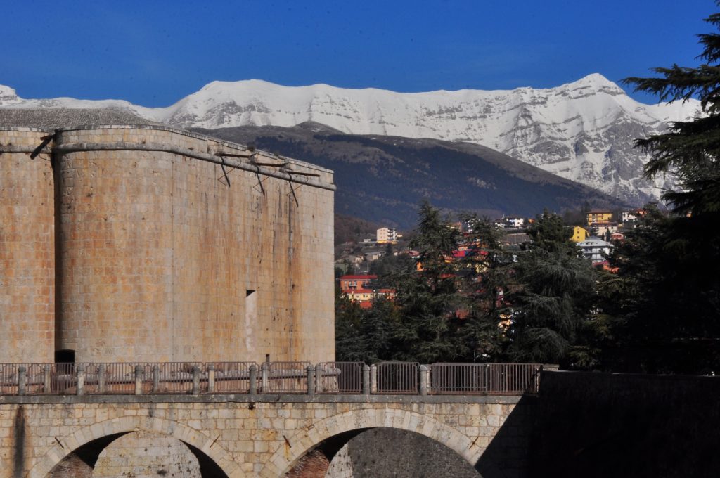 Il Castello e il Gran Sasso, foto SA