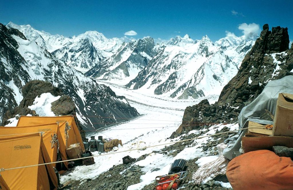 Il campo II del 1954 in una foto di Ugo Angelino