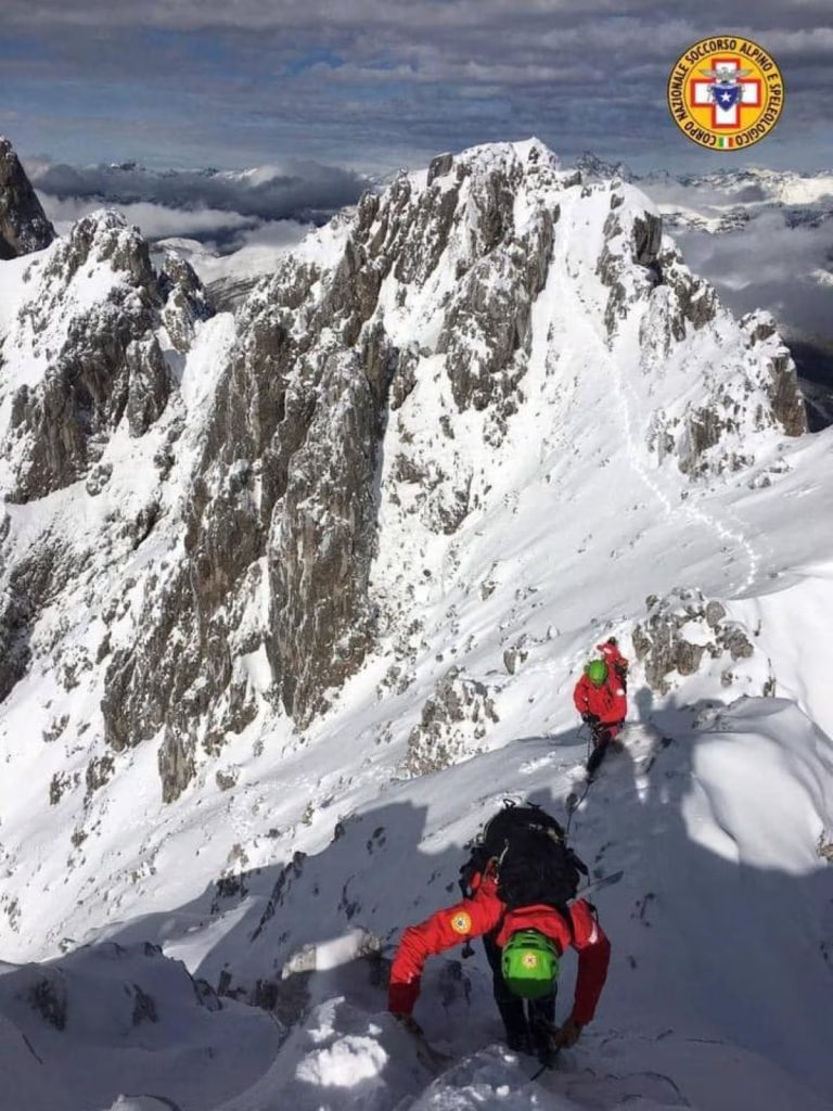 Immagini da un precedente soccorso sulla Presolana. Foto FB CNSAS