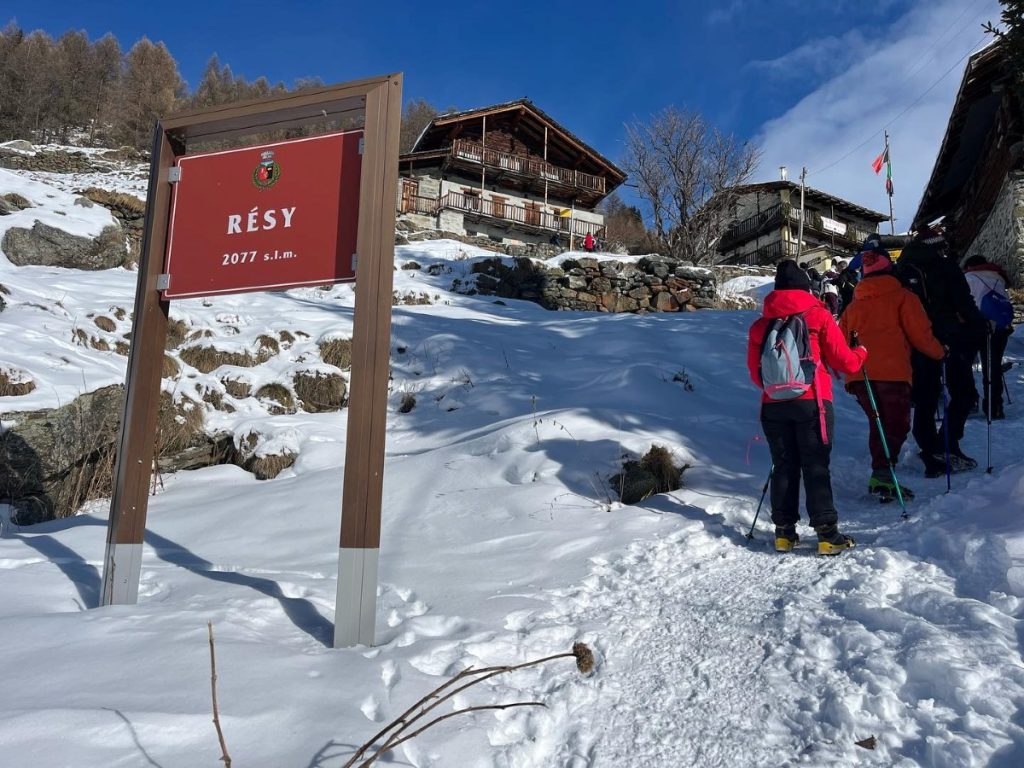 In vista del Rifugio Ferraro