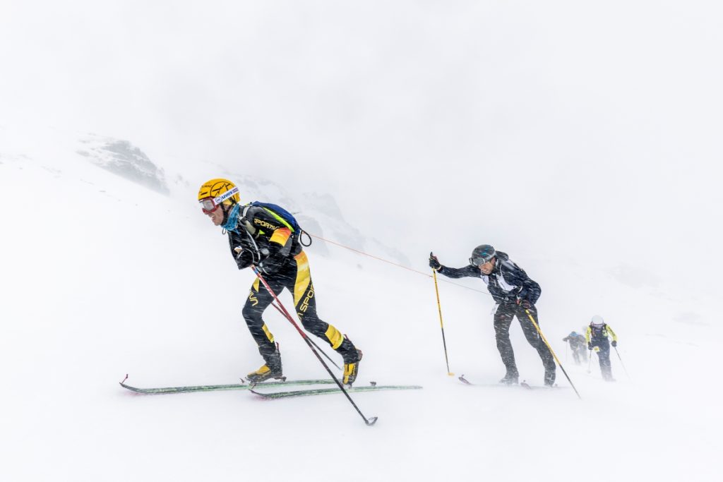 Nella bufera. Foto Stefano Jeantet