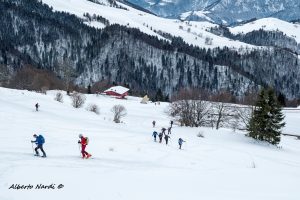 Salendo a Capanna 2000 appena oltre il rifugio privato SABA. Foto Alberto Nardi