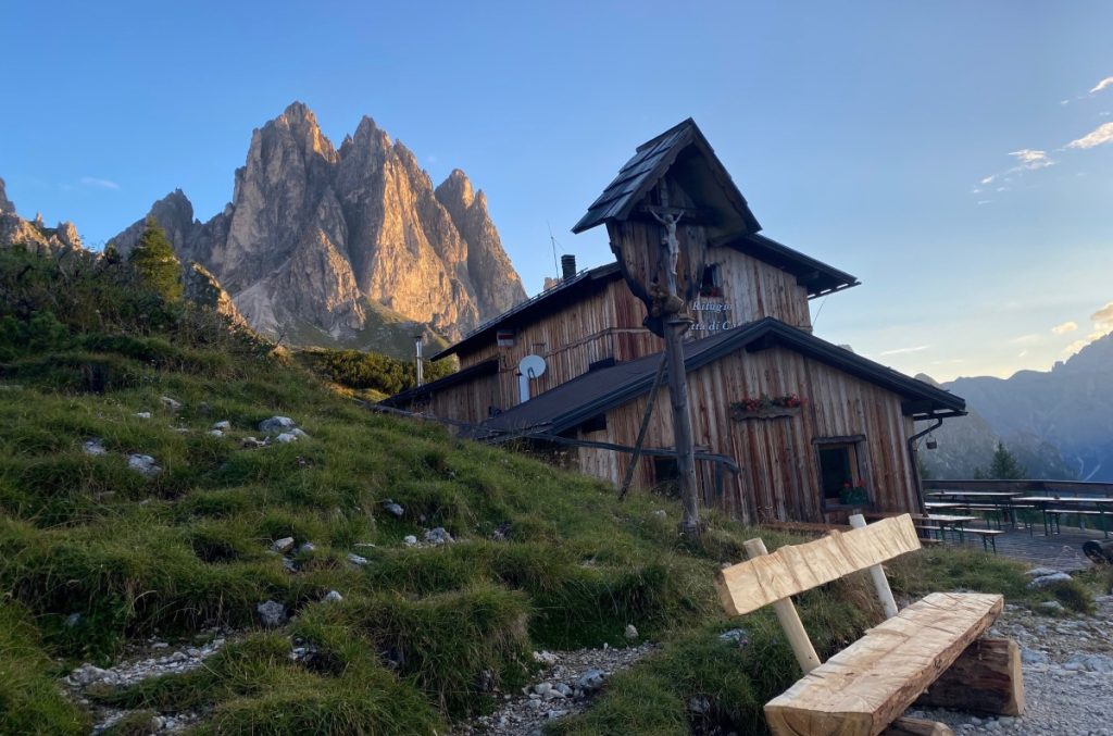 Il Rifugio Città di Carpi, nei Cadini di Misurina