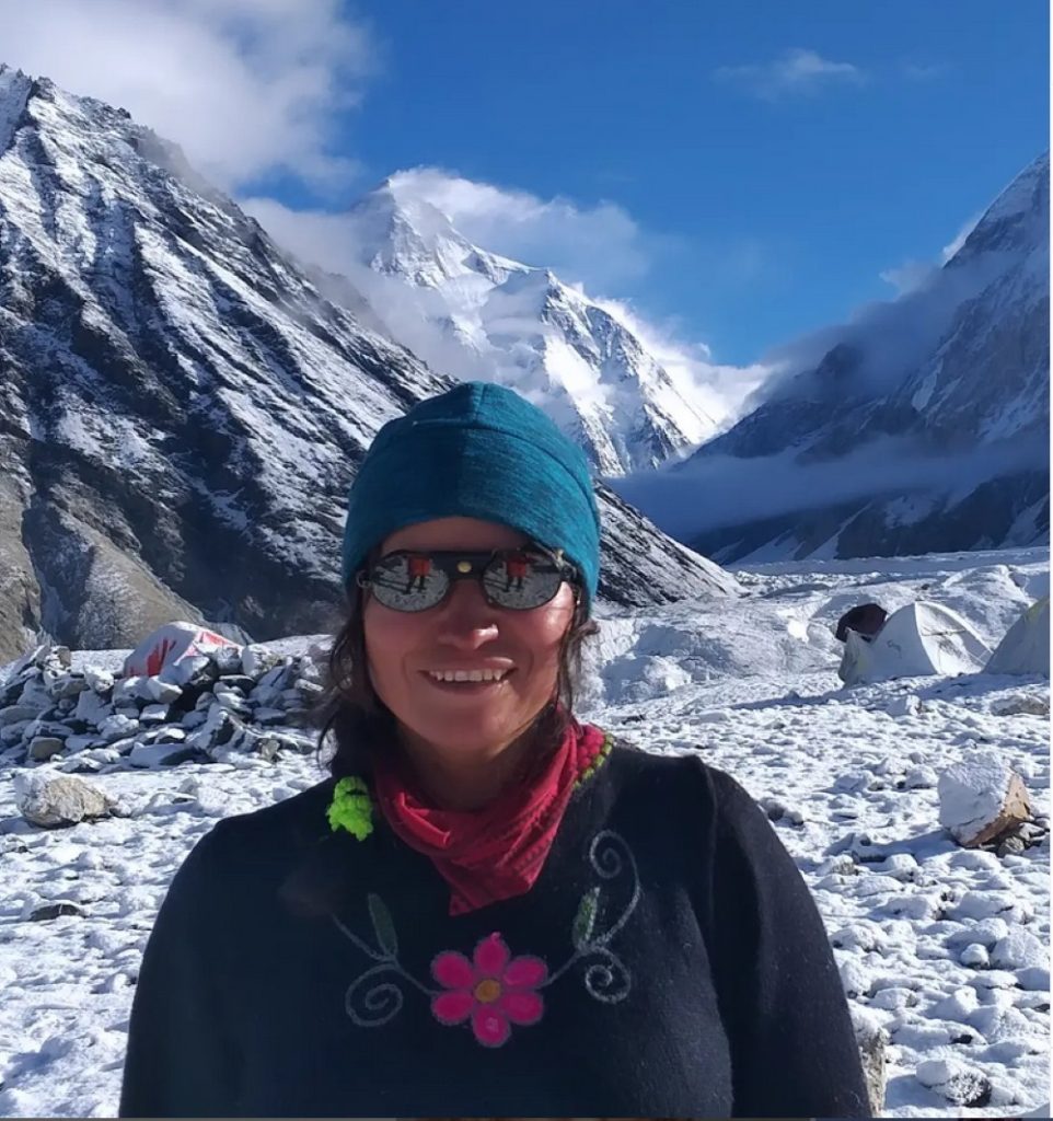 Flor Cuenca @ IG florcuenca_hirkawarmi