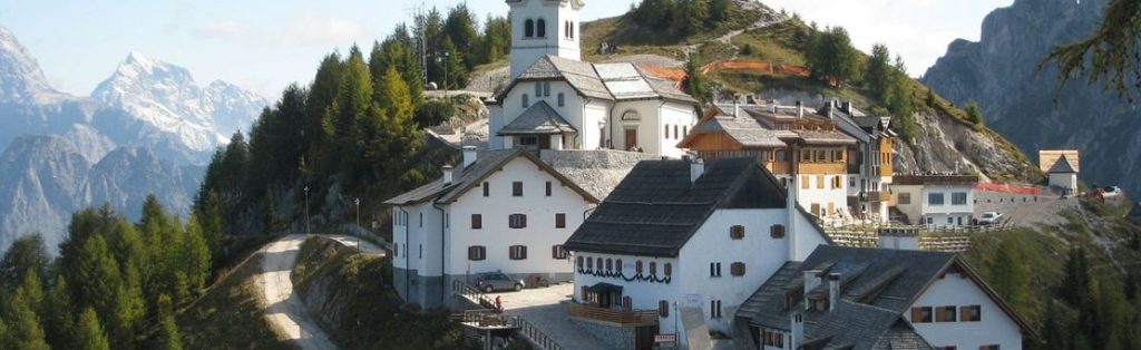 Il Santuario del Monte Lussari (UD) lungo la Romea Strata