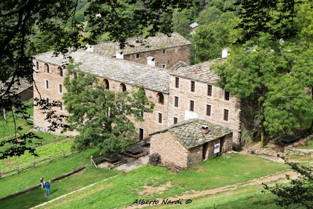 La Trappa, costruita nel XVIII secolo a 1000 metri di quota. Foto Alberto Nardi