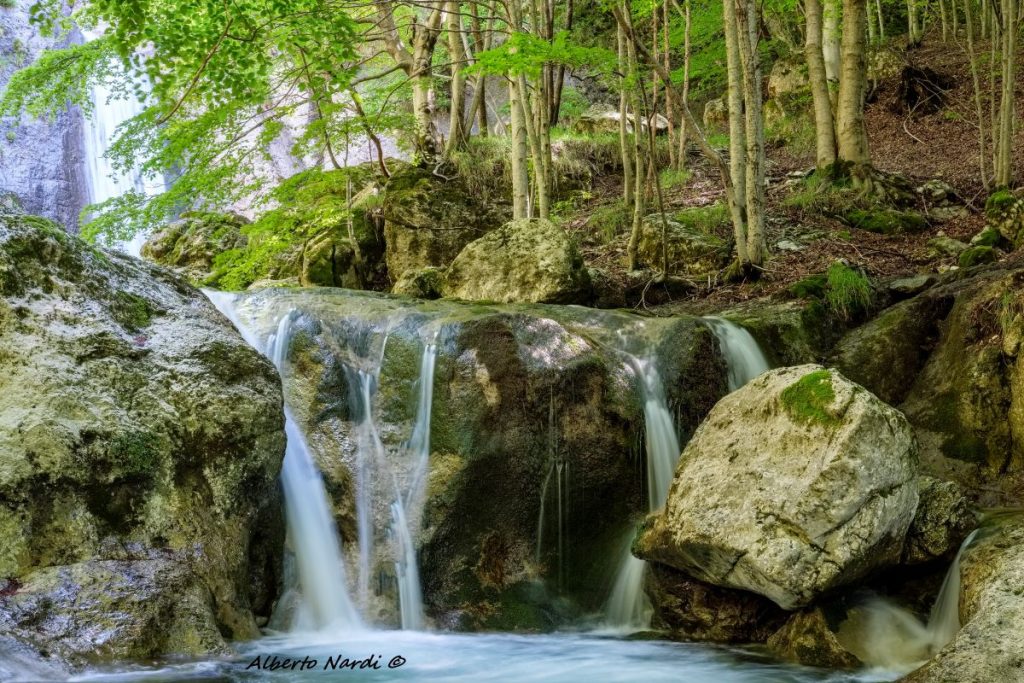 Le cascate del torrente Melfa. Foto Alberto Nardi