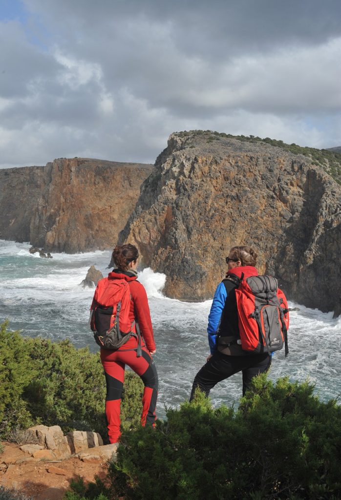 Mareggiata a Cala domestica. Foto Lino Cianciotto