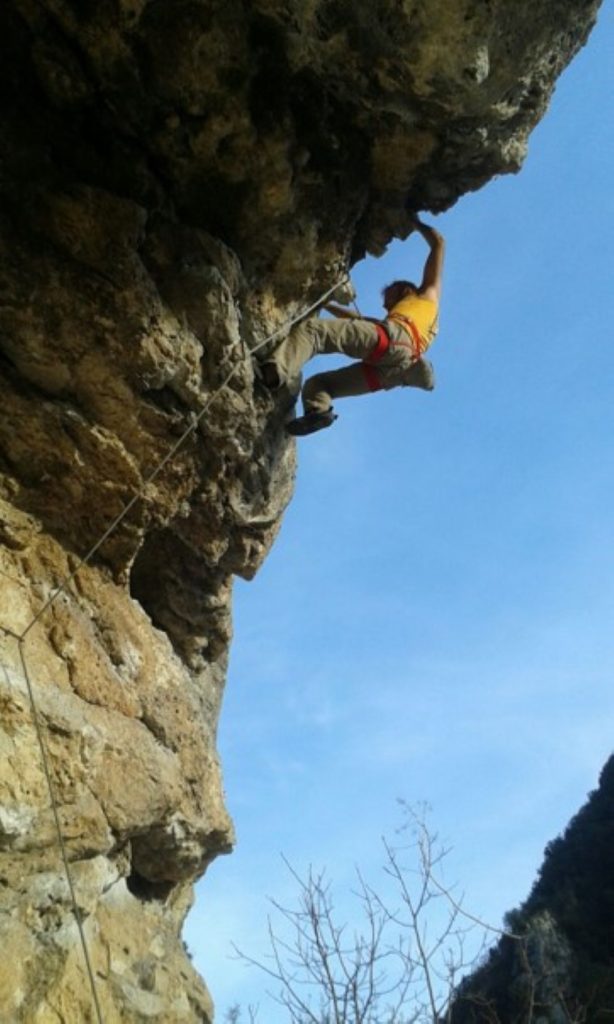 Sono numerose a Ferentillo le vie su strapiombi