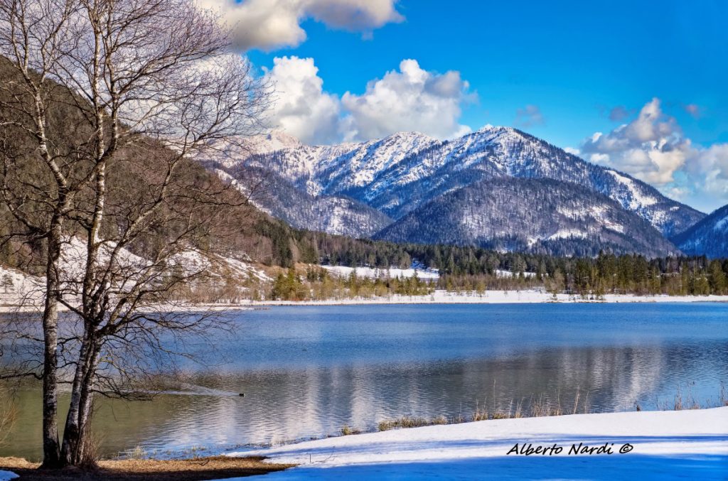 Il Pillersee. Sullo sfondo i monti dello Stein. Foto Alberto Nardi