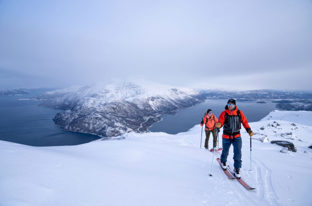 Gli incomparabili scenari che attendono gli skialper in Norvegia. Foto Martin Andersen