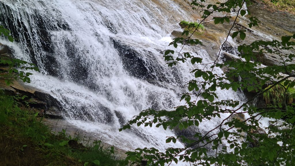 Fosso dell'Acero, nella Valle delle Cento Cascate. Foto Stefano Ardito