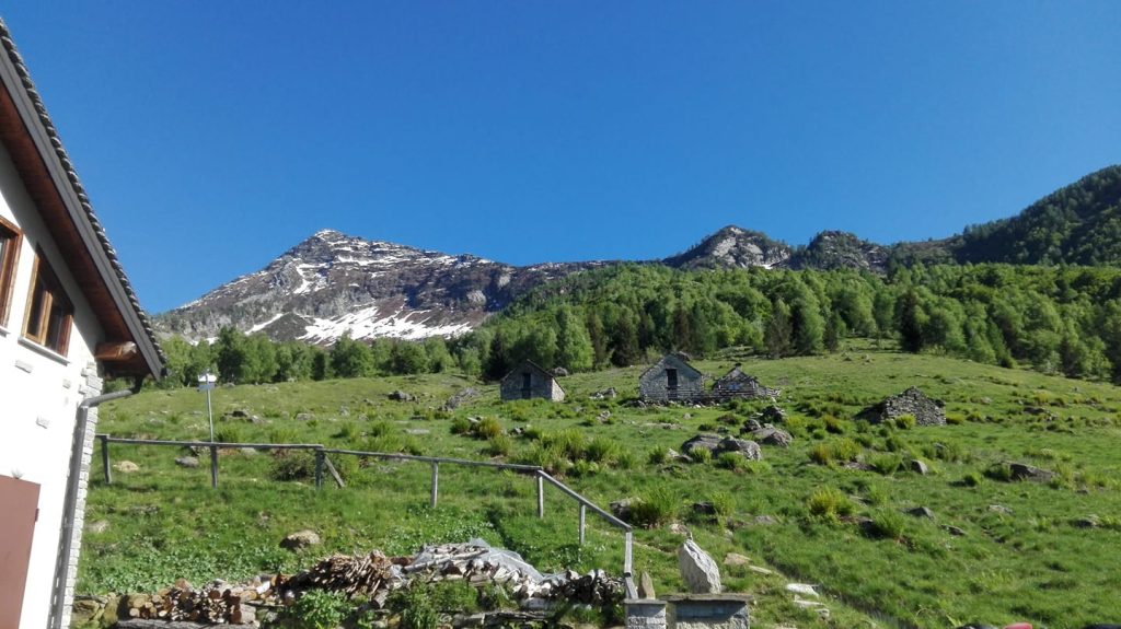 La vista da rifugio. FB Rifugio Parpinasca