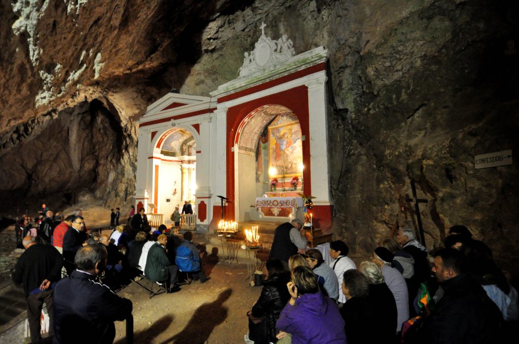 Balsorano, Grotta Sant