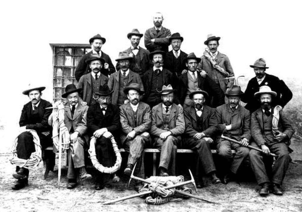 Guide di Courmayeur a a fine Ottocento @Società Guide Alpine Courmayeur