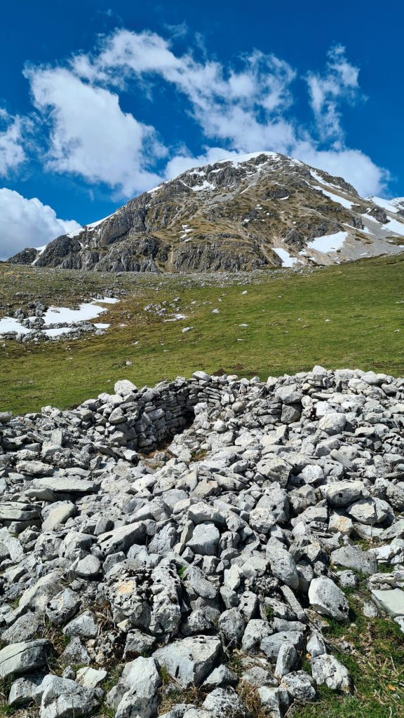 La Meta dalla cresta della Metuccia. Foto Stefano Ardito