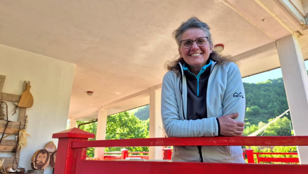 Cambiare vita. La storia di Paola Casati, da Como a Padula, villaggio con solo tre residenti nei Monti della Laga