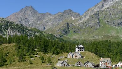 Arrivando all'Alpe Veglia da Ponte Campo. Foto Cesare Re