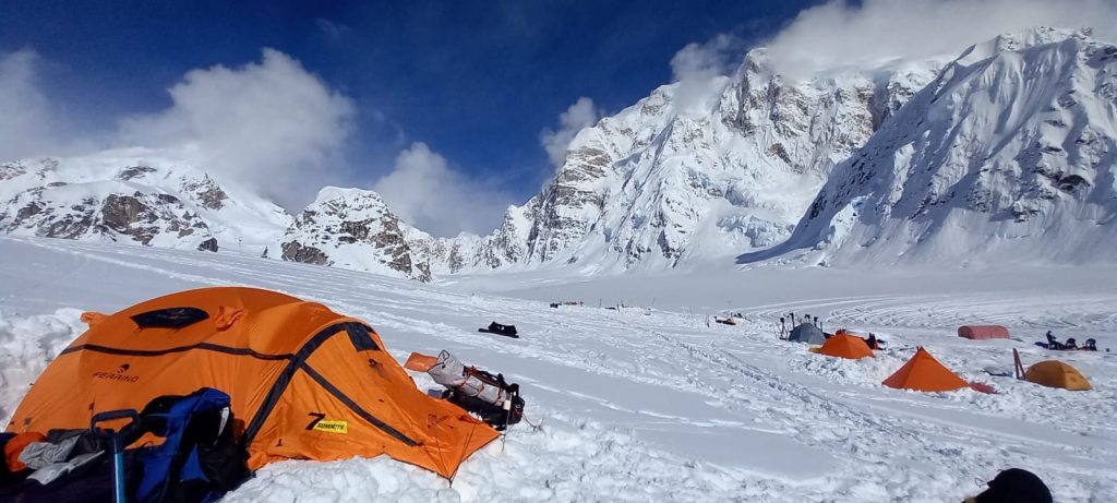 Il campo-base ai piedi del Denali