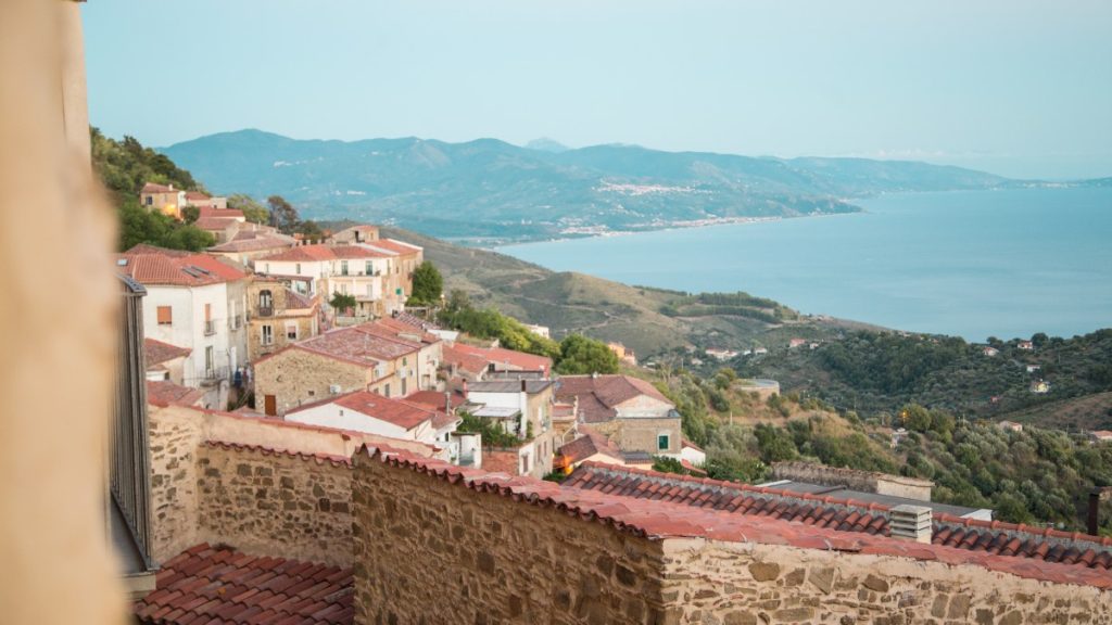 Il panorama sulla costa del Cilento da Pollica