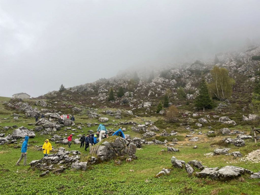 In fondo esporsi volontariamente al mal tempo ci aiuta a conoscerlo ph Michele Comi