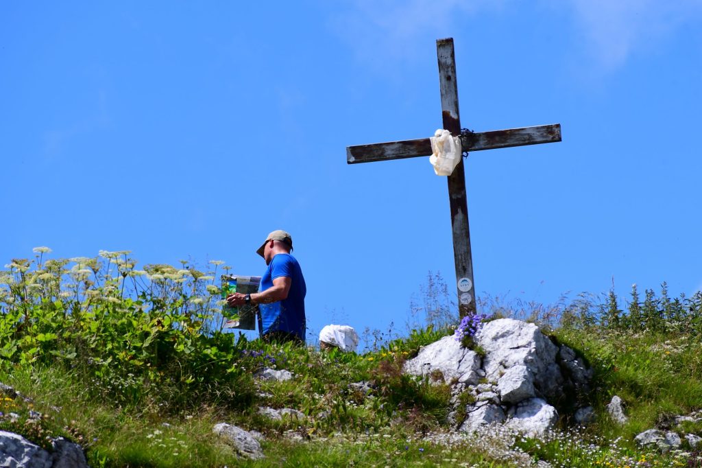 Jof di Sompdogna, la vetta. Foto Stefano Ardito