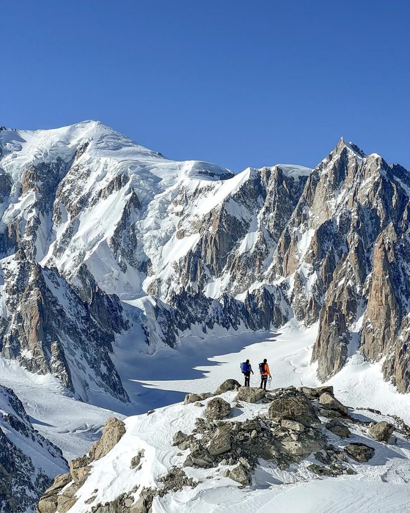 Guide di Chamonix sul massiccio del Monte Bianco. Foto Compagnie des guides Chamonix