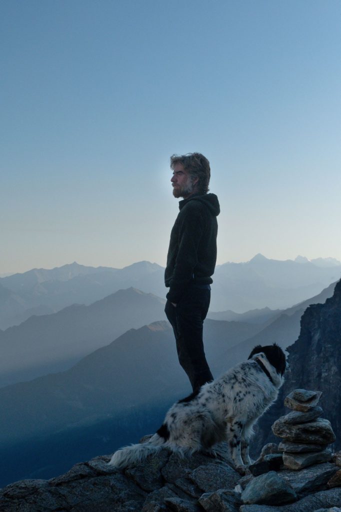 Cognetti e quello sguardo rivolto verso il Monte Rosa CDaniele Mantione